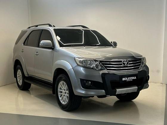 TOYOTA HILUX SW4 2.7 SR 4X2 16V FLEX 4P AUTOMÁTICO